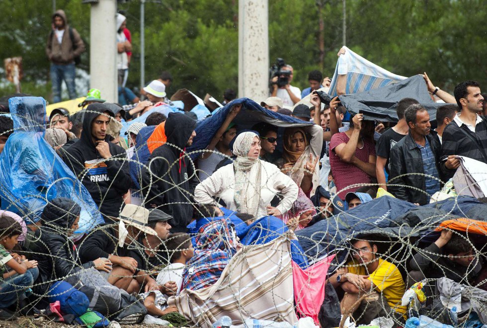 Refugiados:  Consecuencia de nuestras guerras,  nuestra complicidad,  nuestra indiferencia…